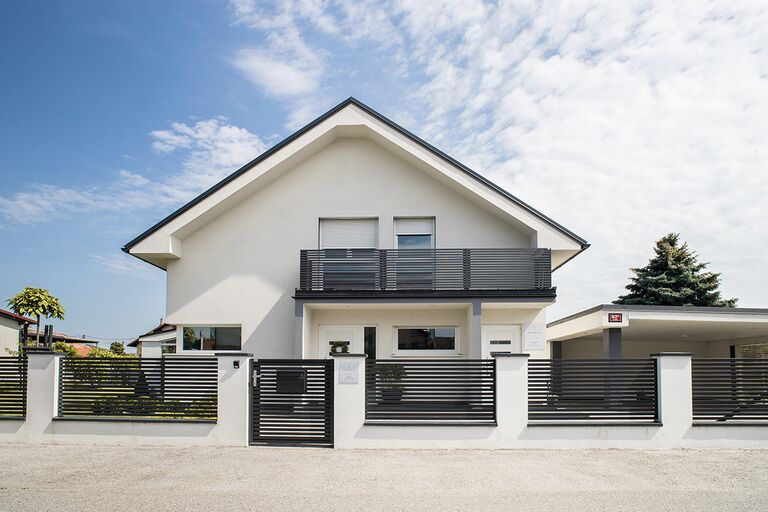 guardi-aluzaun-modell-linea-zaunfeld-balkon-gartentuer-2-lowres