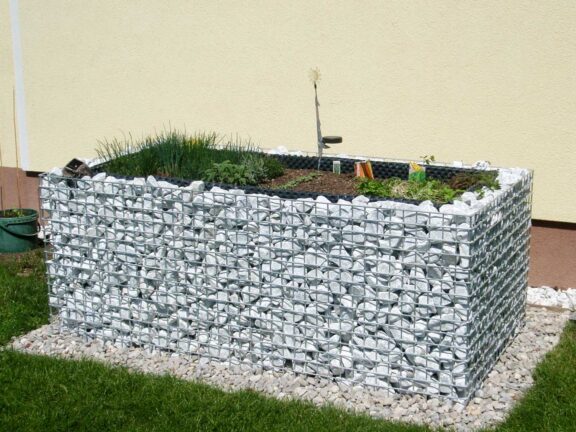 gabionen-steinkoerbe-bramsteidl-020-576x432
