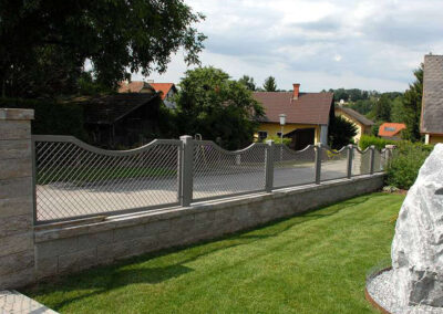 044_Aluzaun_Belvedere_grau-400x284