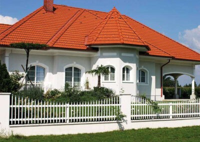 016_Aluzaun_Gloriette_weiss-400x284