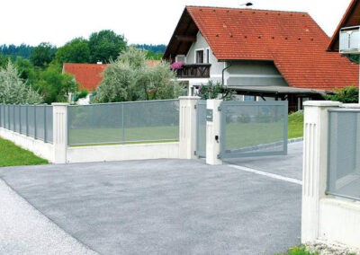 086_Aluzaun_Loos_grau-400x284