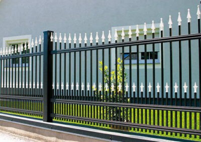 004_Aluzaun_Venezia_grau-400x284