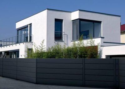 070_Aluzaun_Vista_schwarz-400x284