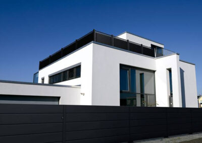 072_Aluzaun_Vista_schwarz-400x284