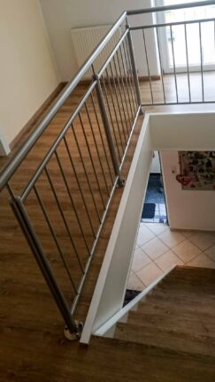 edelstahl_treppengelaender01-243x432