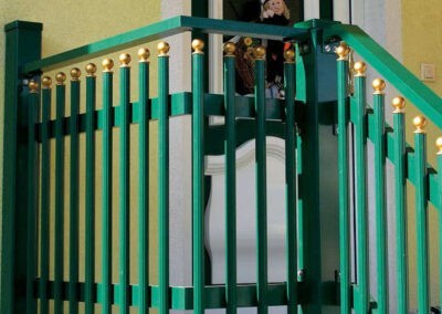 010_Balkon_Gloriette_gruen-400x284