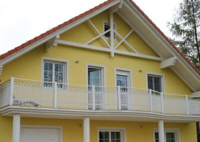 011_Balkon_Gloriette_weiss-400x284