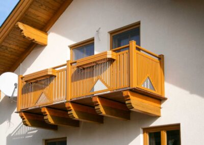 gelaender_alu_holzoptik-400x284