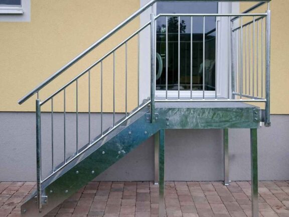stahltreppe-bramsteidl-21-576x432
